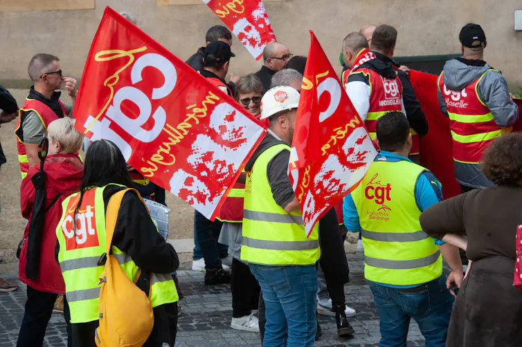 Les manifestants dans le centre-ville de Metz.