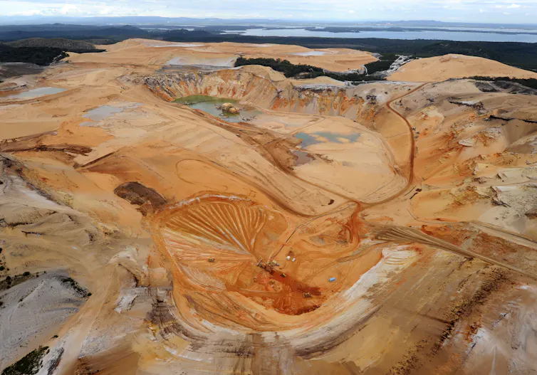 sand mine on Stradbroke