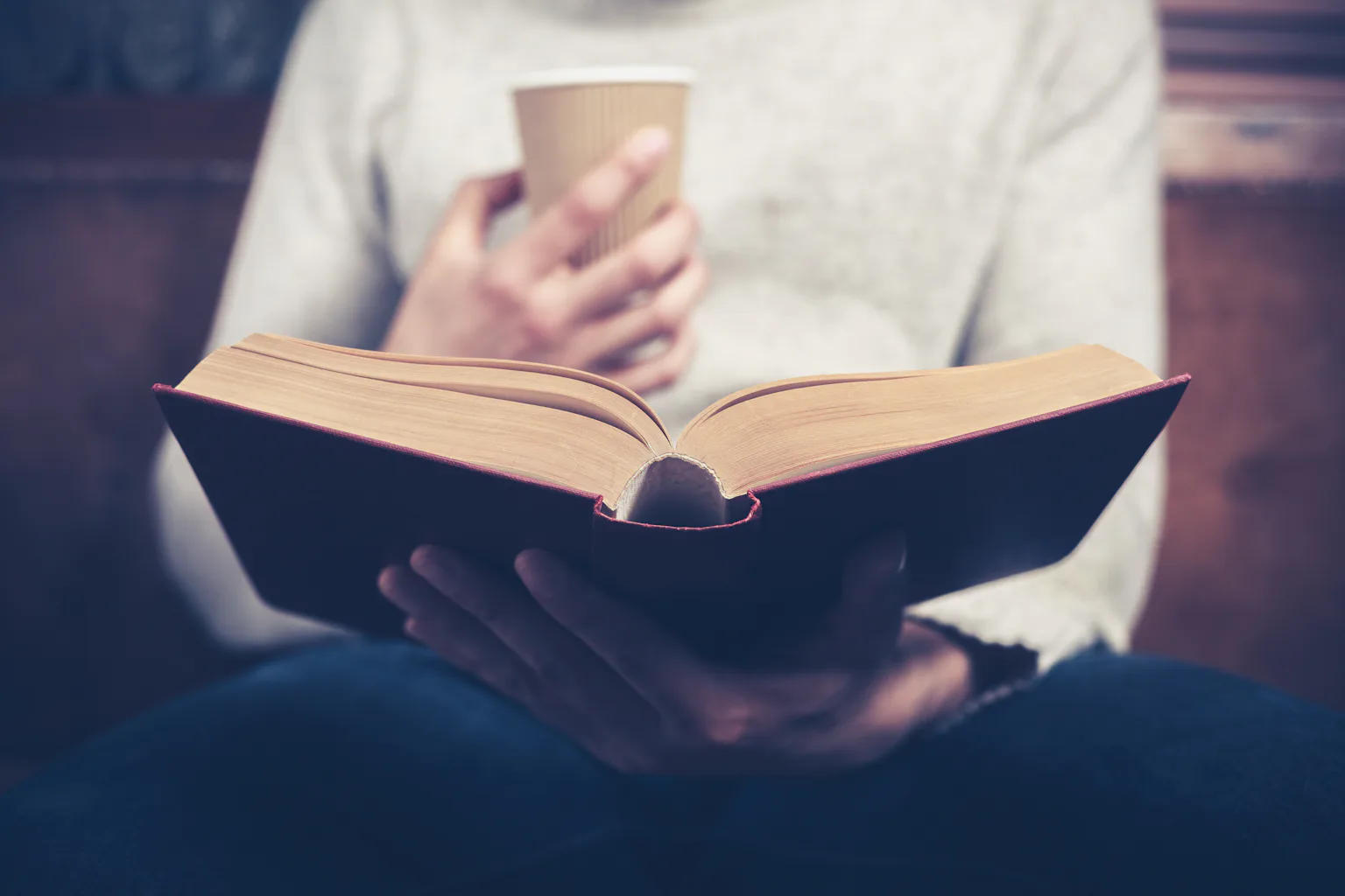 Good Fnir Reading Why reading books is good for society, wellbeing and your career