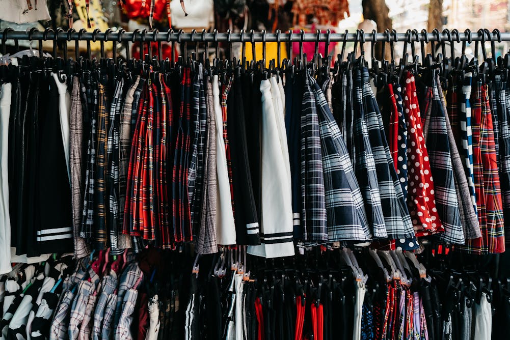 Kerugian Negara Akibat Larangan Impor Pakaian Bekas