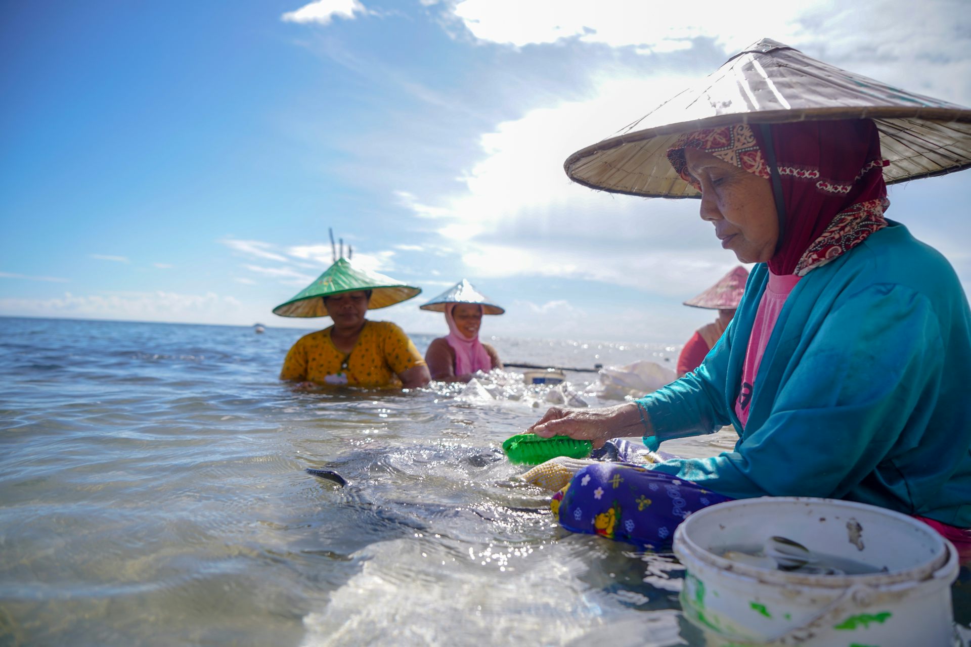 3 cara untuk mengutamakan masyarakat dalam perlindungan ekosistem laut