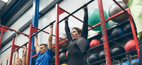 What are dead hangs? What are the shoulder pain risks and how do I do them safely?