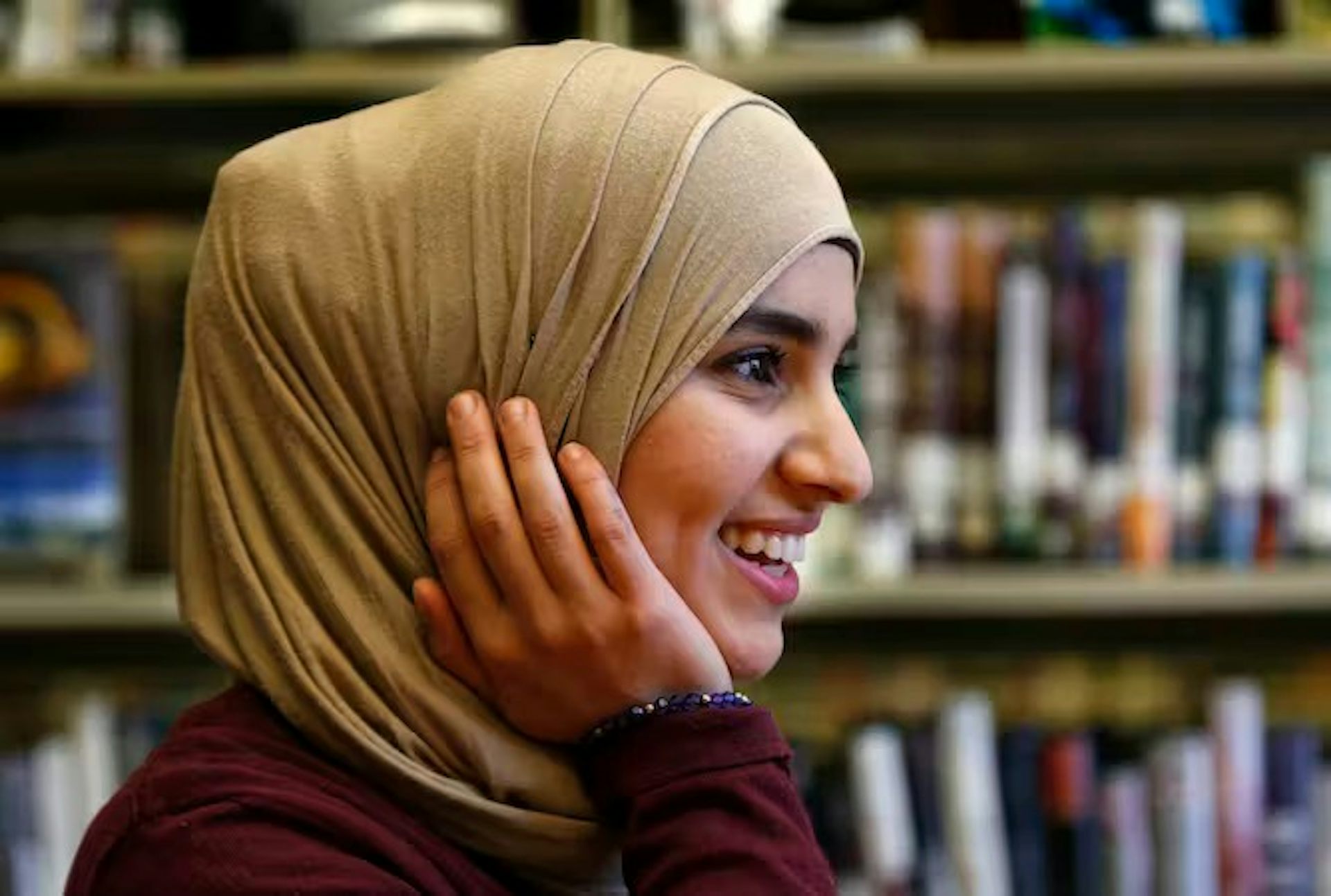 Mengapa perempuan Muslim mengenakan jilbab?