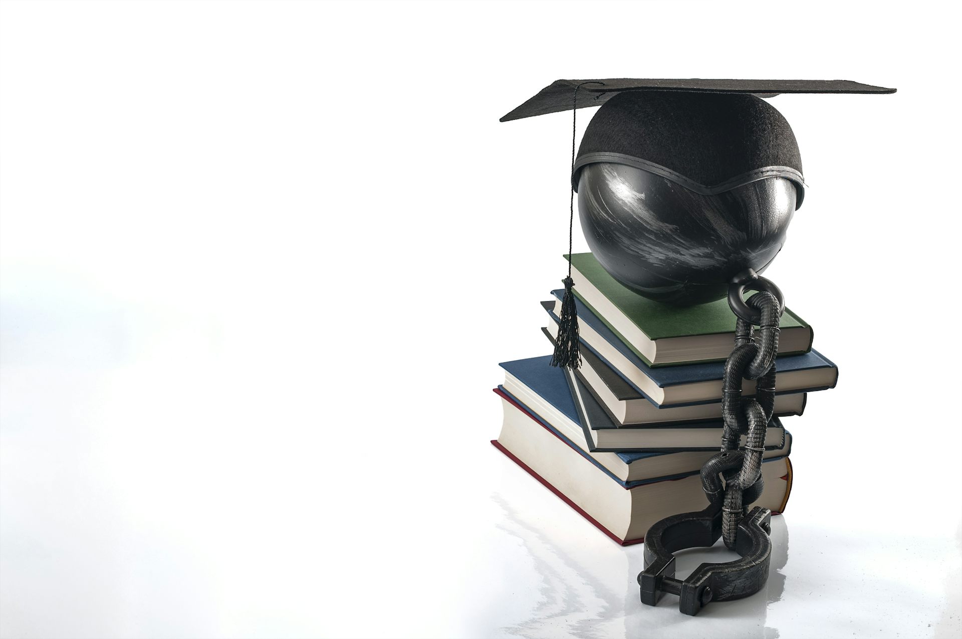 Ribetnya karier dosen di Indonesia: monopoli pemerintah dan logika birokrasi perguruan tinggi yang mengakar sejak era penjajahan