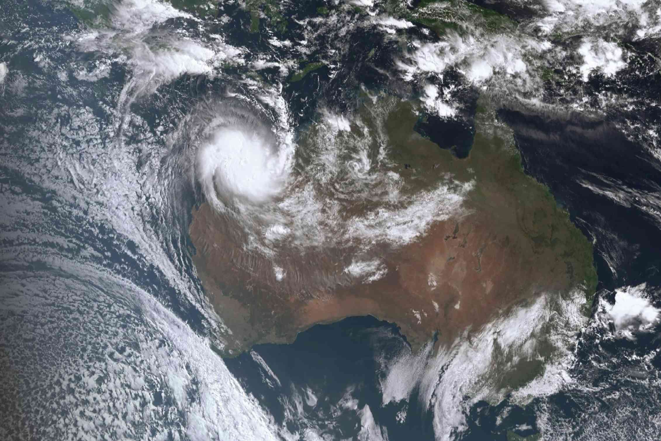 Cyclone Ilsa just broke an Australian wind speed record. An expert