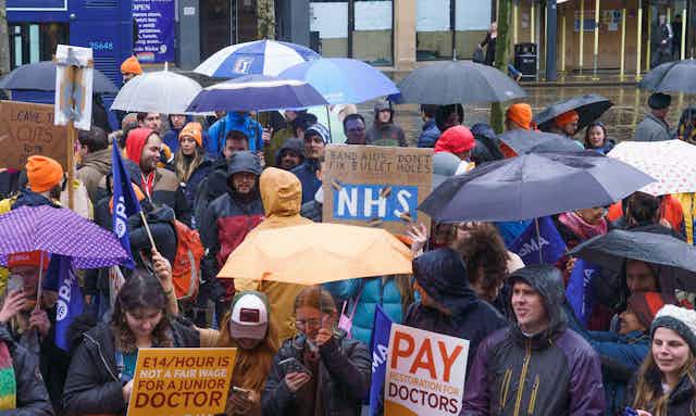 Doctors gather at picket line.