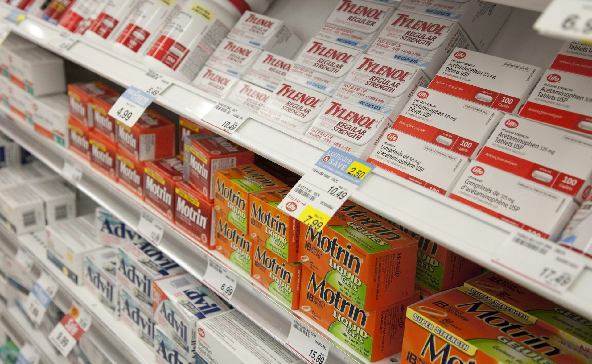 Acetaminophen overdose is a leading cause of liver injury, but it is