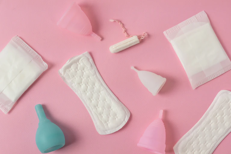 Différents types de protections menstruelles