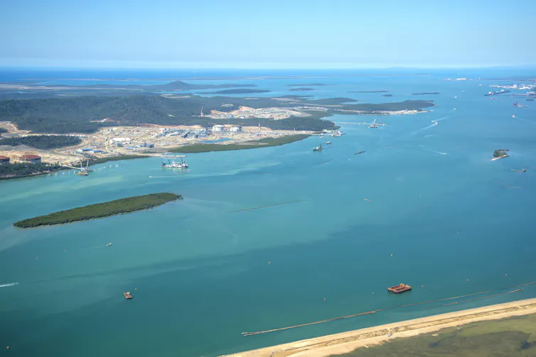 blue sea and port