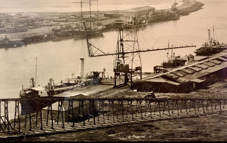 A historical image of the South African port of East London in 1905