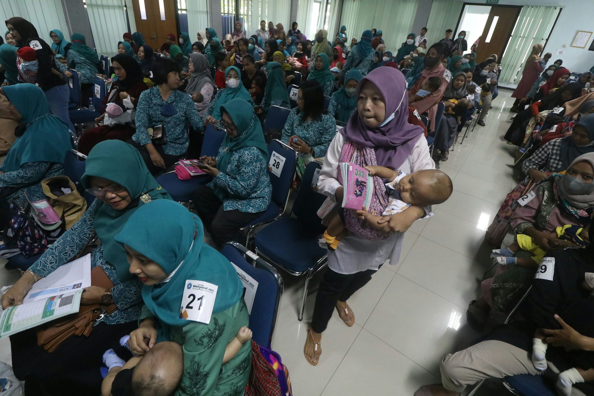 Stunting sulit diturunkan jika pemerintah biarkan produsen agresif memasarkan susu formula