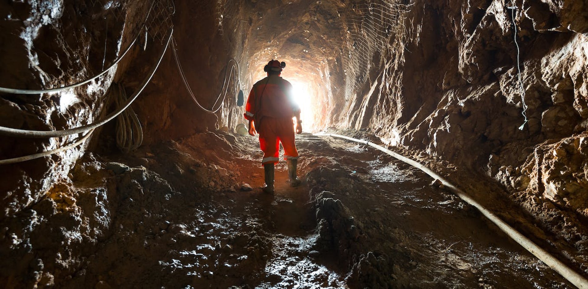 Menambah energi terbarukan sama dengan menambah pertambangan: aksi iklim jangan sampai menumbalkan masyarakat