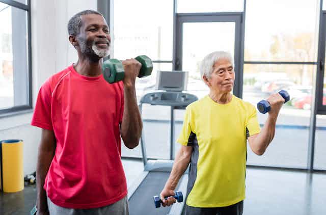 Exercise for senior citizens - Sugar.Fit