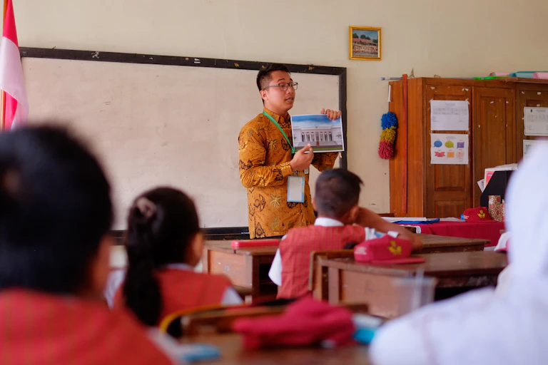 Pendidikan jadi solusi perubahan iklim