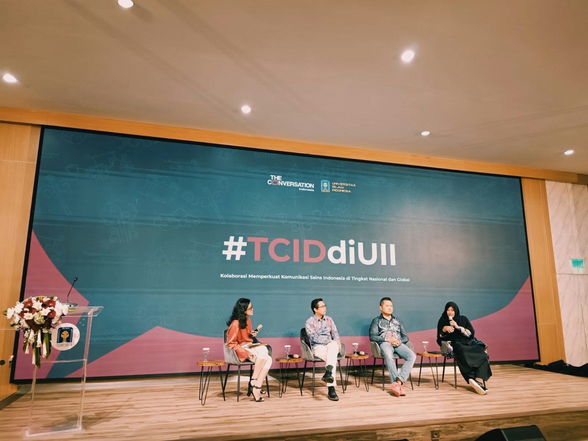 Peluncuran kantor The Conversation Indonesia di UII Yogyakarta