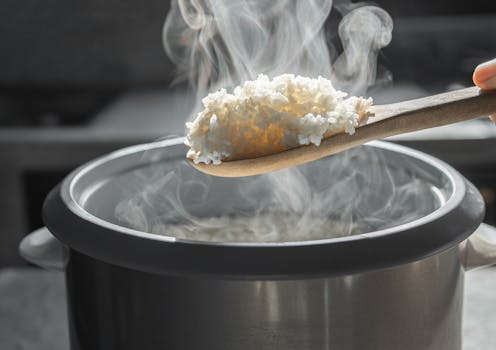 Do you need to wash rice before cooking? Here's the science