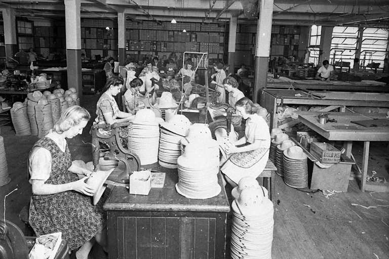 female workers machining the braid