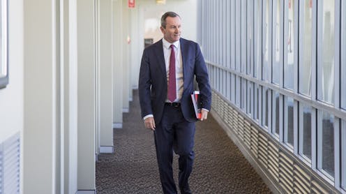 WA Premier Mark McGowan quits in shock announcement, declaring he is 'exhausted'