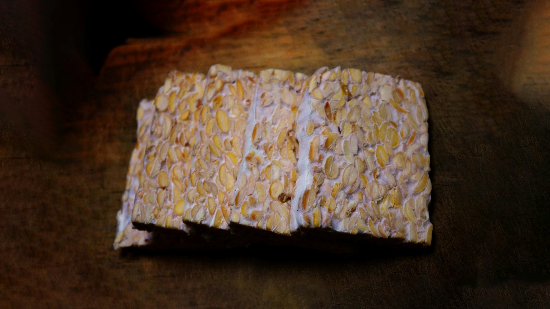 Kenapa kita harus makan tempe? Ahli jawab olahan tempe mana yang lebih baik untuk kesehatan