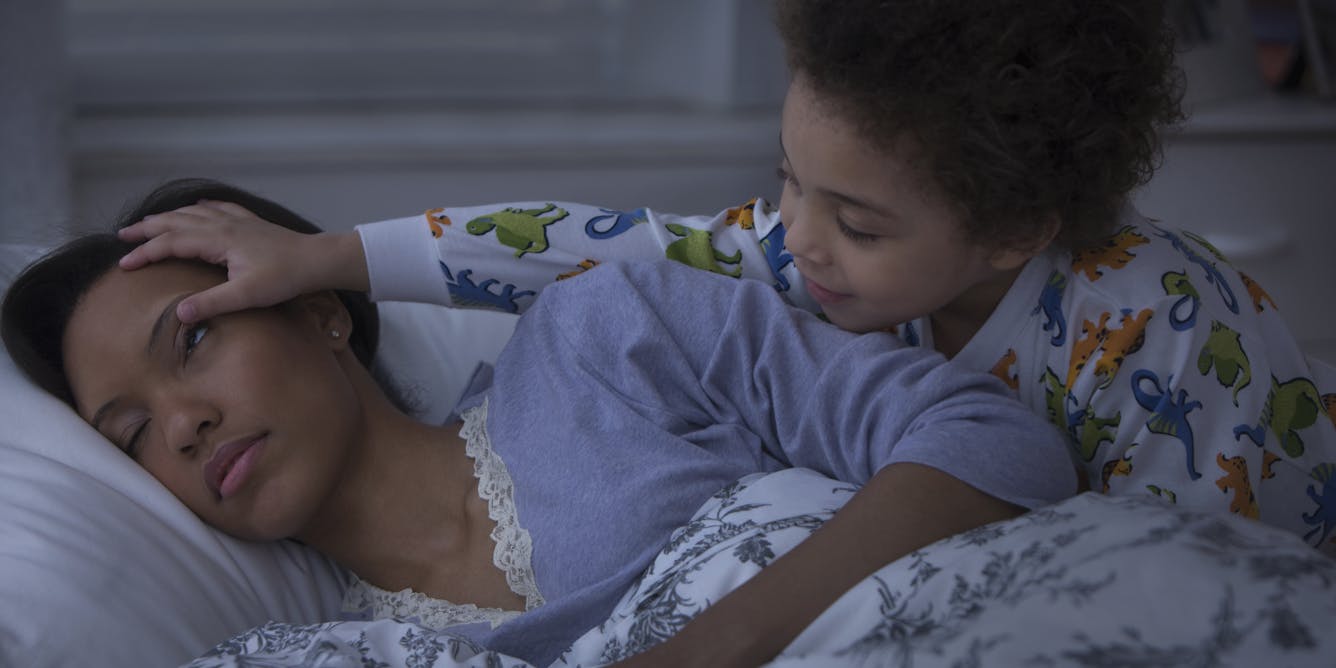 Moms lose significant sleep and free time during kids’ school year, new study finds