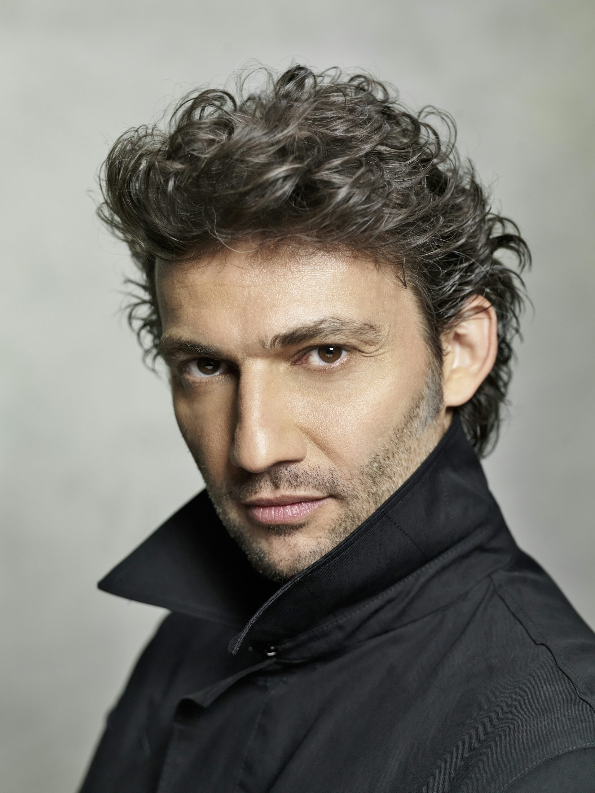 Jonas Kaufmann is the world s hottest tenor and a freak