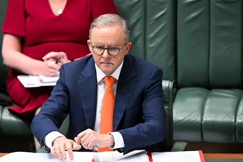 Labor maintains large Newspoll lead, but support for Voice slumps