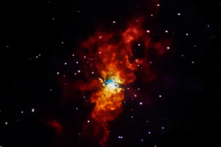 Supernova SN 2014J, detectada en la Galaxia Messier 82