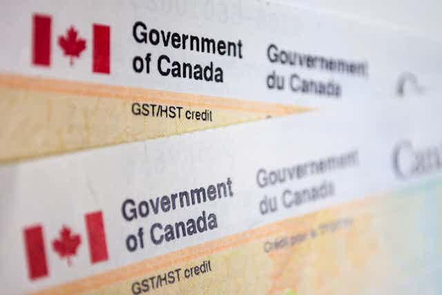 GST/HST credit check from the Government of Canada.