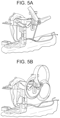 Illustration from MIT 2017 patent, showing a regular propeller in 5a and a toroidal propeller in 5b.