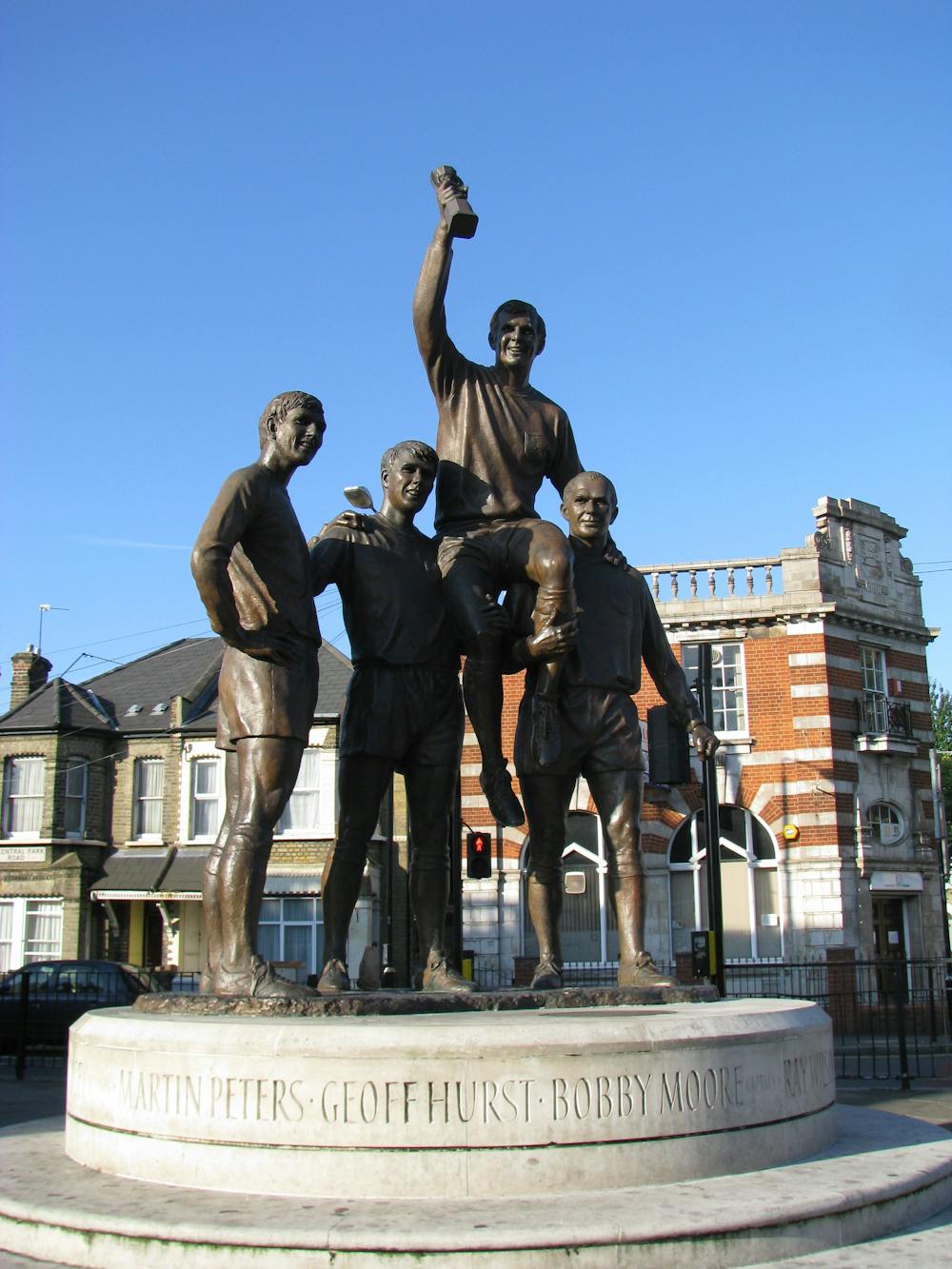 Statuesque Strikers How Football Fell In Love With Figurative Sculpture