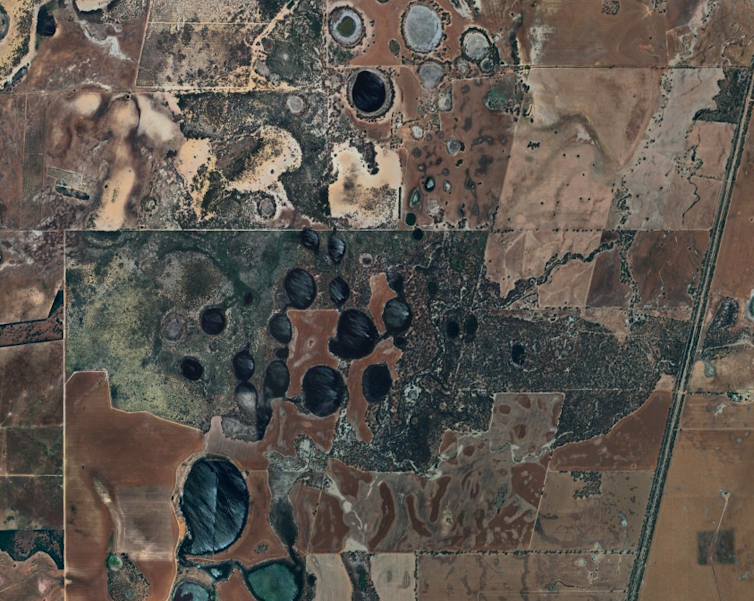 fairy circles hydrogen seep