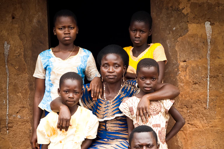 Famille béninoise de sept personnes