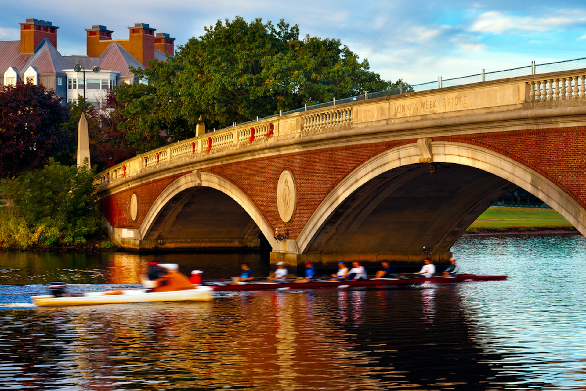 L’équipe de l’Université de Harvard sur la rivière Charles