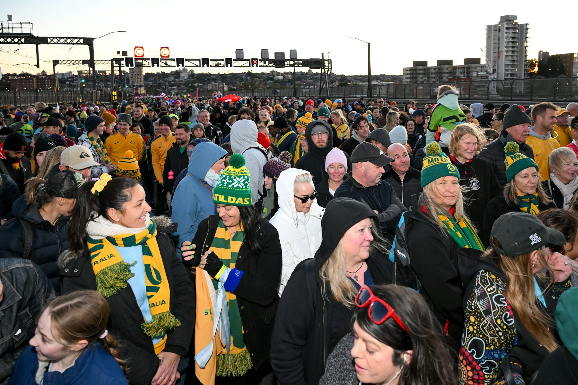 Crowd celebrate 25 days for the Fifa Women's World Cup on the Sydney Harbour Bridge.