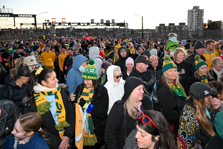 Crowd celebrate 25 days for the Fifa Women's World Cup on the Sydney Harbour Bridge.