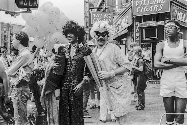 Stonewall, Compton ... When transbljokolized ladies launches LGBtki + combat 1 Marsha P. Johnson during the 1982 pride. Years, dressed in a black combination of seks