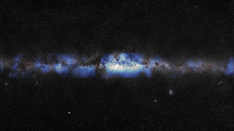 A photo of the band of the Milky Way with extra shading in blue.