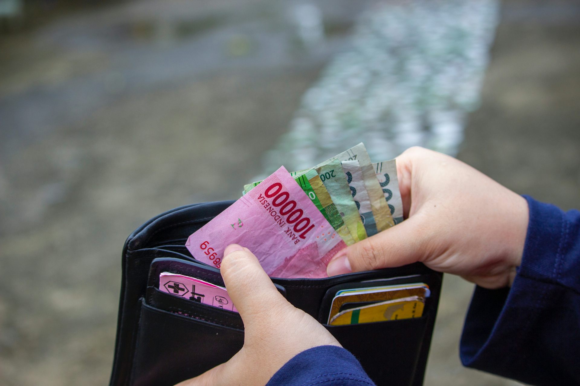 Redenominasi Rupiah: kebijakan yang mendesak?