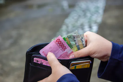Redenominasi Rupiah: kebijakan yang mendesak?