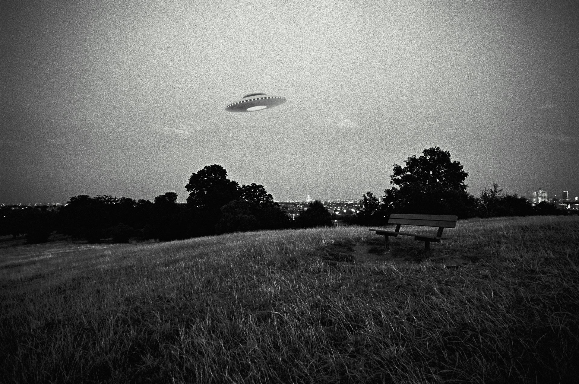 Why people tend to believe UFOs are extraterrestrial