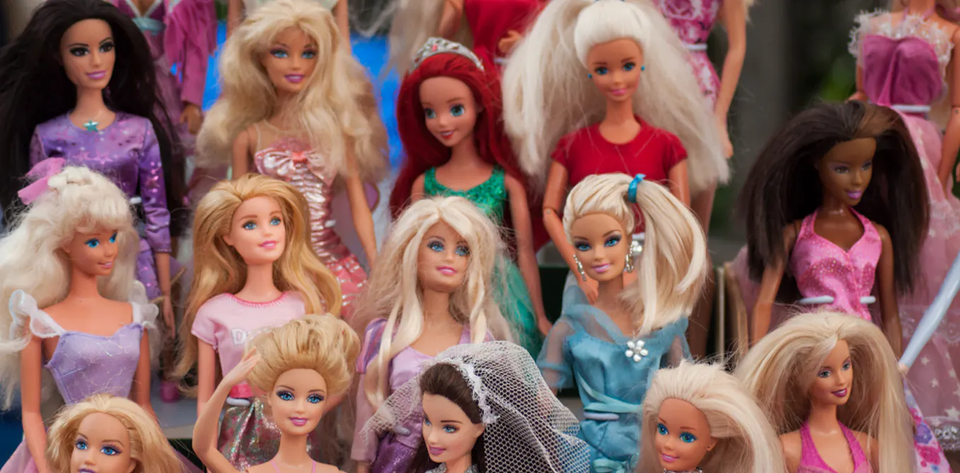 Jouer avec des poupées ultraminces influence-t-il l’estime de soi des petites filles ? Jouer avec des poupées ultraminces influence-t-il l’estime de soi des petites filles ?