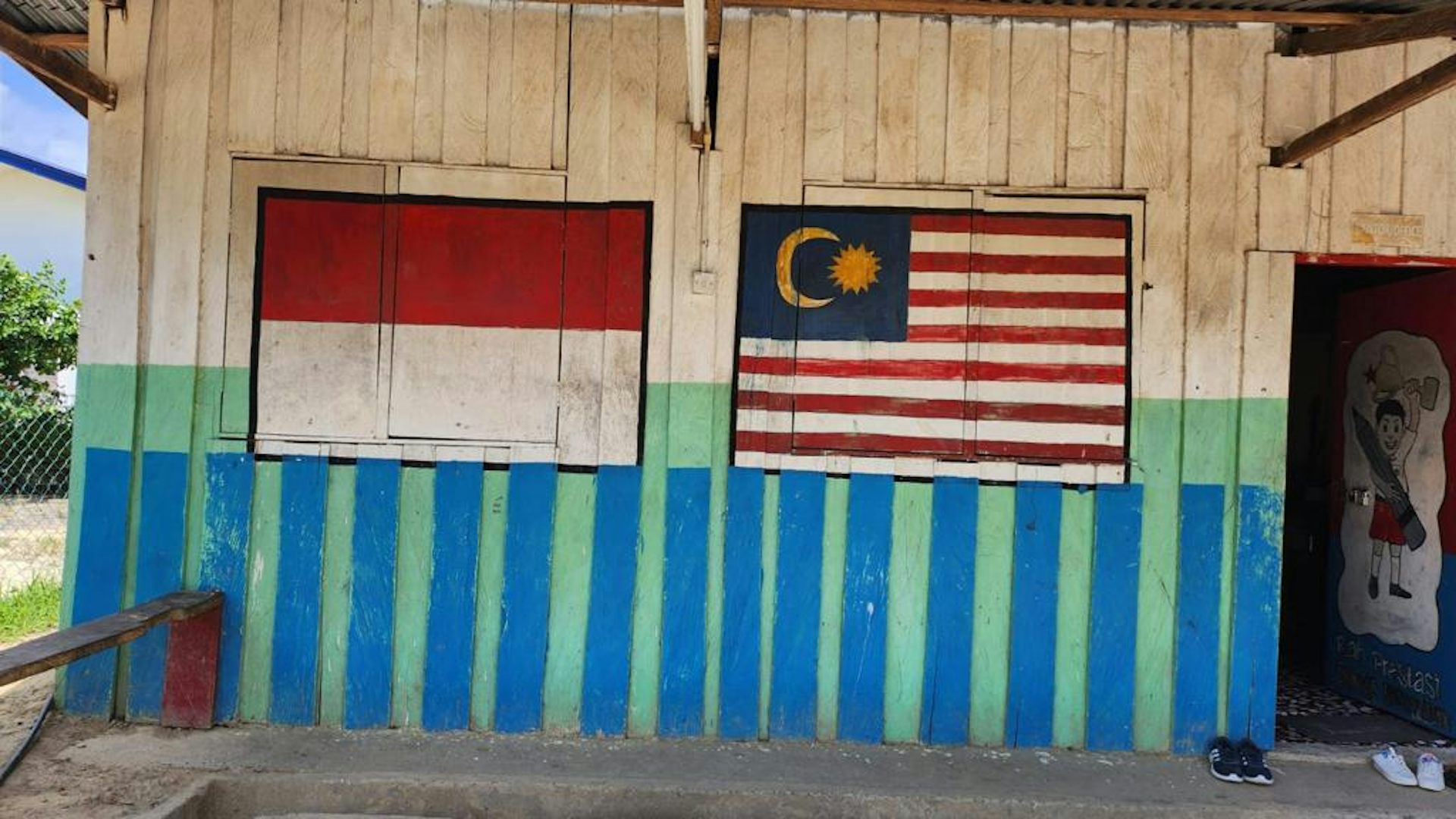 Mengapa diplomasi pendidikan untuk anak pekerja migran Indonesia di Malaysia penting?