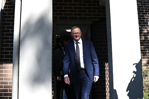 Labor gains in Newspoll 2PP despite primary slide; LNP wins Fadden byelection easily
