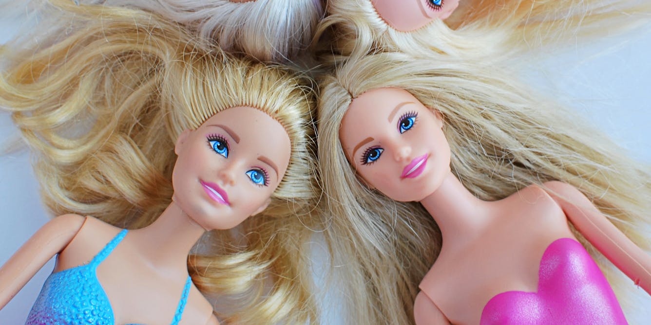 Barbie Made to Move Blonde – Plush World