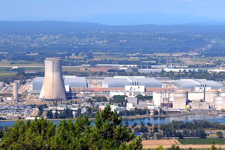 Vue de la centrale du Tricastin