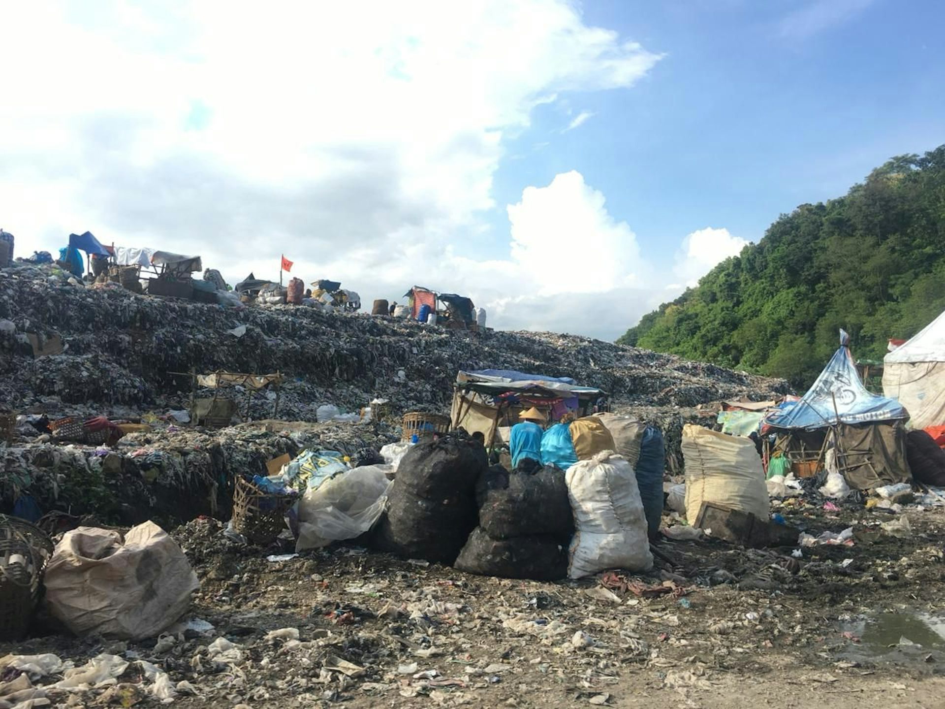 Penutupan TPA Piyungan: ada yang salah dengan pengelolaan sampah?
