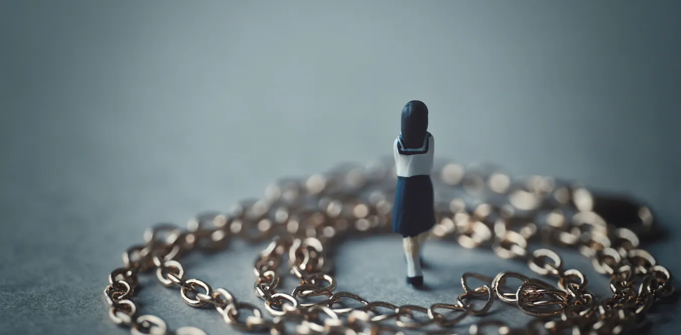 Anak-anak terlibat masalah hukum pidana: bagaimana peran sekolah?