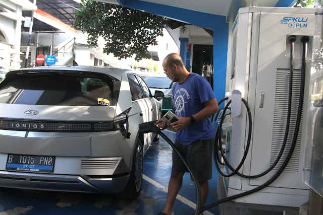 Subsidi mobil listrik