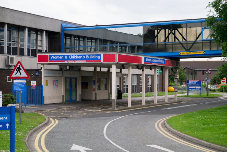 ountess of Chester Hospital Maternity and womens and childrens building.