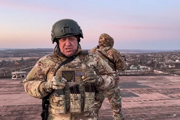 Putin Riding Goose Wagner chief Prigozhin reportedly killed, but has Putin cooked his own ...
